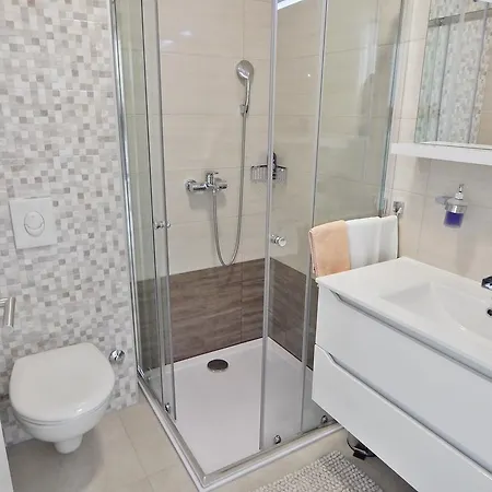 Lavander Omis * Duće