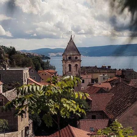 Lavander Omis * Duće