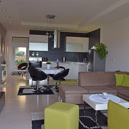 Apartment Lavander Omis *
