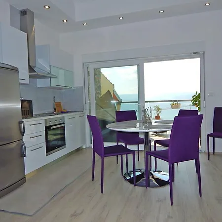 Lavander Omis Apartment Duce