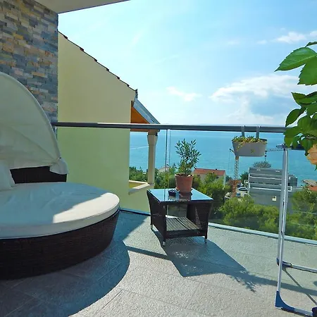Lavander Omis Duće